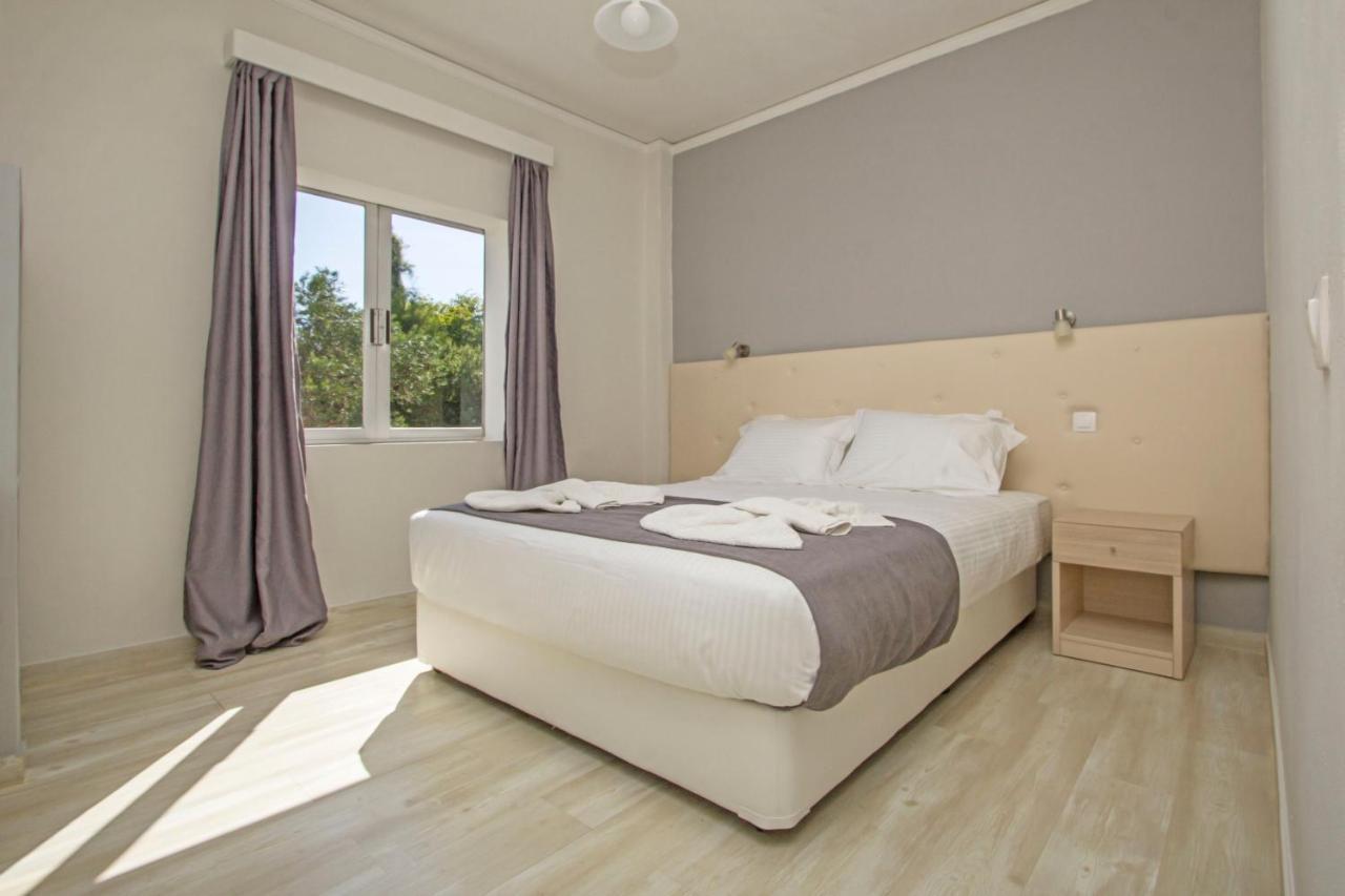 San Georgio Boutique Hotel (Adults Only) Agios Georgios Pagon Buitenkant foto