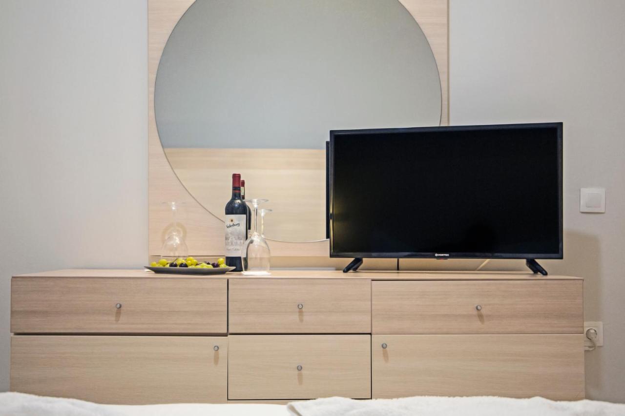 San Georgio Boutique Hotel (Adults Only) Agios Georgios Pagon Buitenkant foto