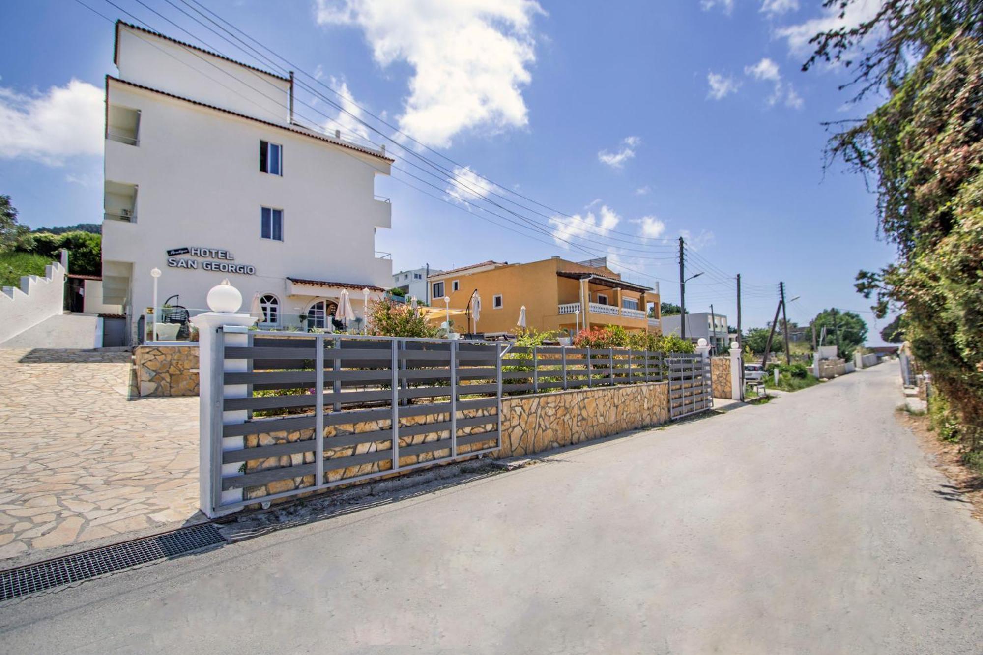 San Georgio Boutique Hotel (Adults Only) Agios Georgios Pagon Buitenkant foto